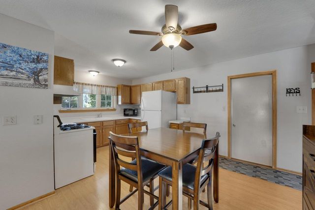2969 W Bridge STREET, Greenfield, WI 53221