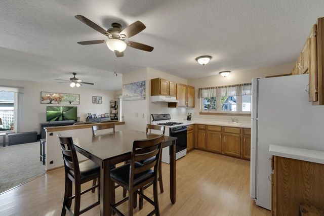 2969 W Bridge STREET, Greenfield, WI 53221