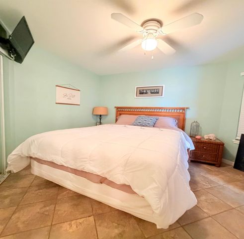 9520 Seawall Boulevard 111, Galveston, TX 77554