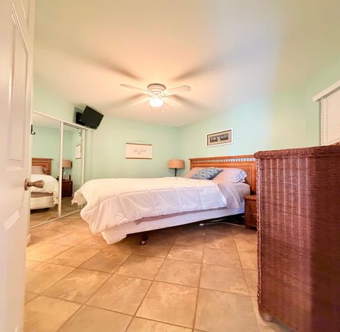 9520 Seawall Boulevard 111, Galveston, TX 77554