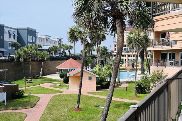 9520 Seawall Boulevard 111, Galveston, TX 77554