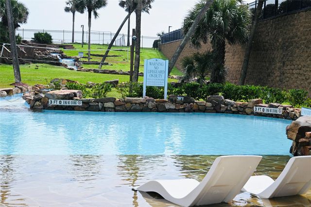 9520 Seawall Boulevard 111, Galveston, TX 77554