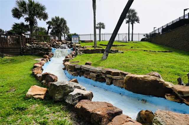 9520 Seawall Boulevard 111, Galveston, TX 77554