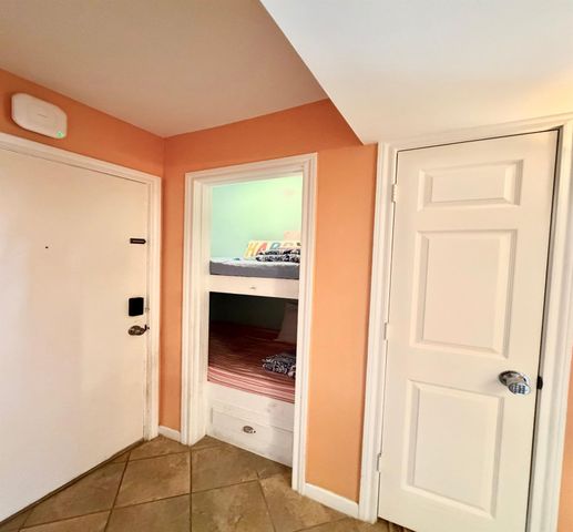 9520 Seawall Boulevard 111, Galveston, TX 77554