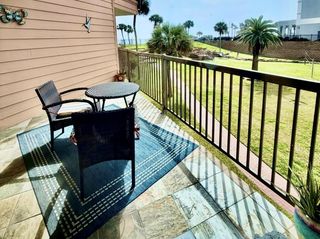 9520 Seawall Boulevard 111, Galveston, TX 77554