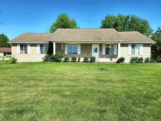 12454 Stoney Drive, Middlebury, IN 46540