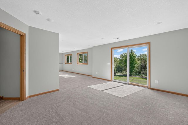 3668 Woodside Drive, Monticello, MN 55362