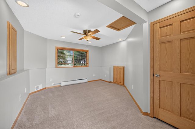3668 Woodside Drive, Monticello, MN 55362
