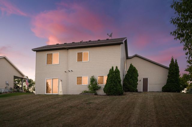 3668 Woodside Drive, Monticello, MN 55362