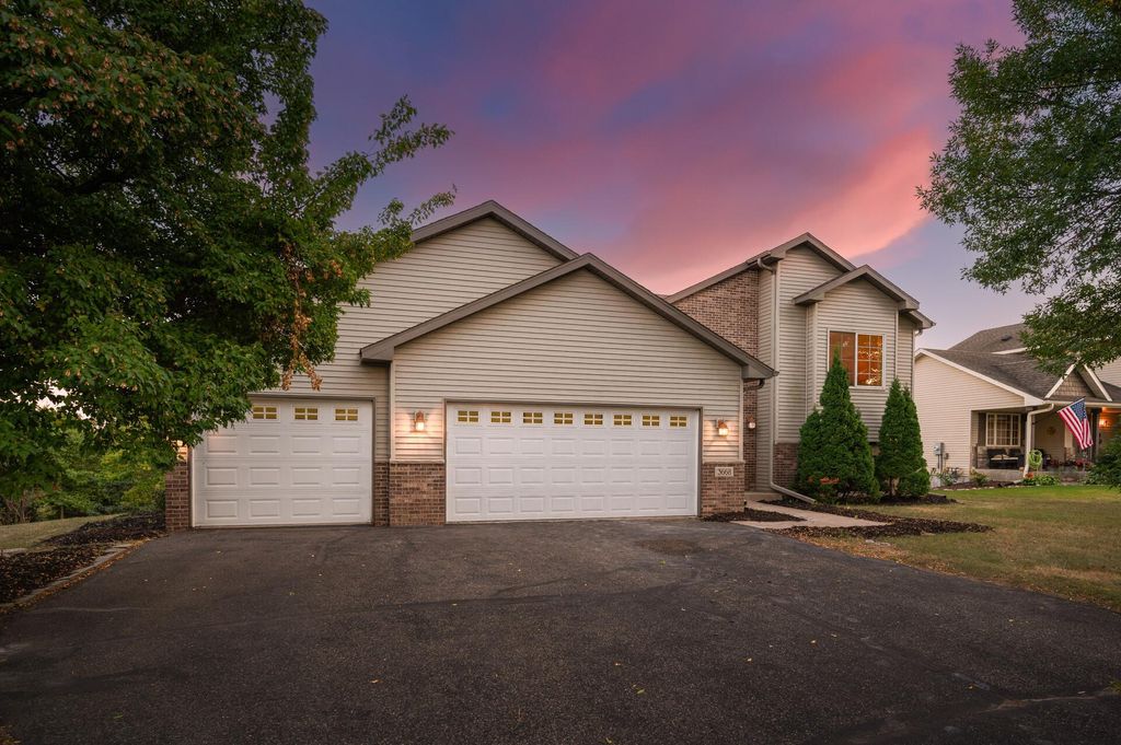 3668 Woodside Drive, Monticello, MN 55362