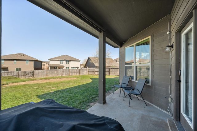 2904 Big Horn Bluff Court, Fort Worth, TX 76108