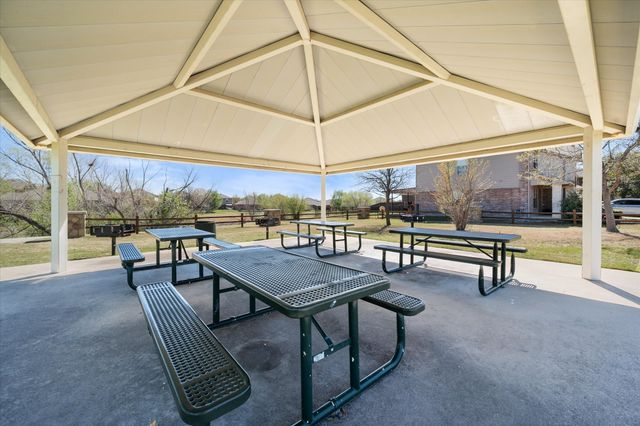 2904 Big Horn Bluff Court, Fort Worth, TX 76108