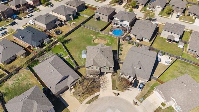 2904 Big Horn Bluff Court, Fort Worth, TX 76108