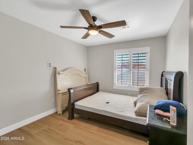 5122 W FALLEN LEAF Lane, Glendale, AZ 85310