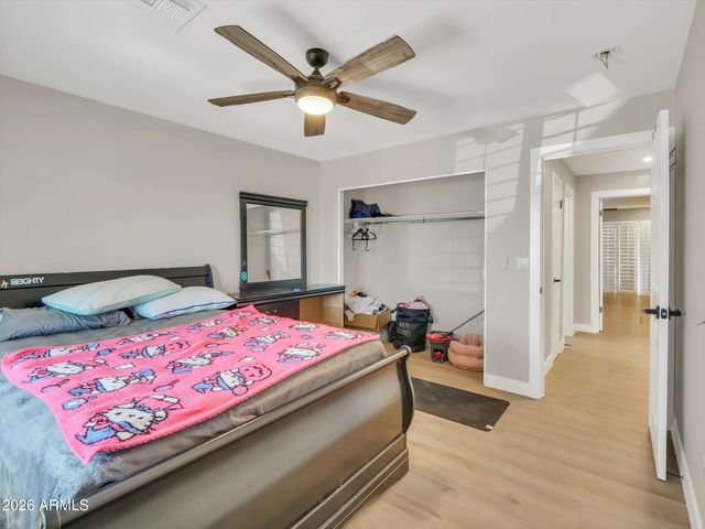 5122 W FALLEN LEAF Lane, Glendale, AZ 85310