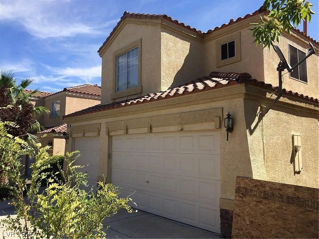 256 Camino Viejo Street, Henderson, NV 89012 — photo 2