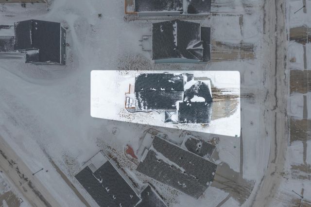 1011 Barnes Drive W, West Fargo, ND 58078