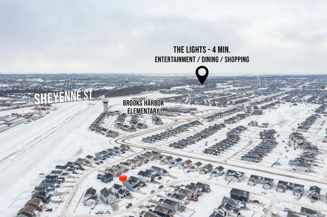 1011 Barnes Drive W, West Fargo, ND 58078