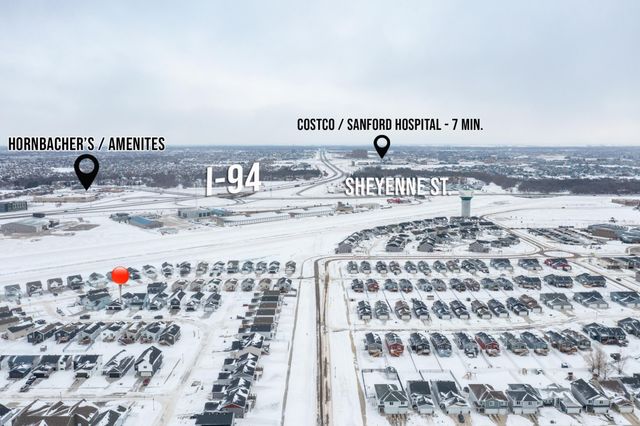 1011 Barnes Drive W, West Fargo, ND 58078