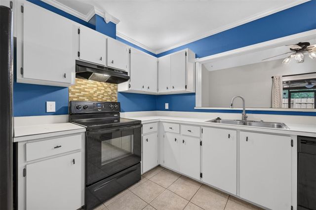 512 DERBY DRIVE, Altamonte Springs, FL 32714