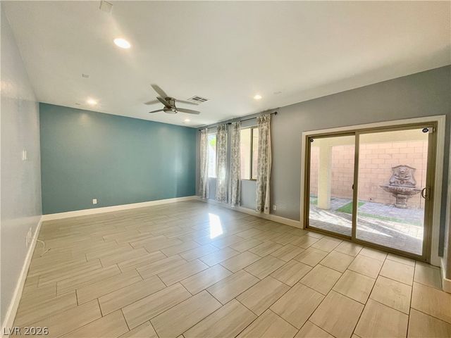 8971 Whitten Park Avenue, Las Vegas, NV 89148