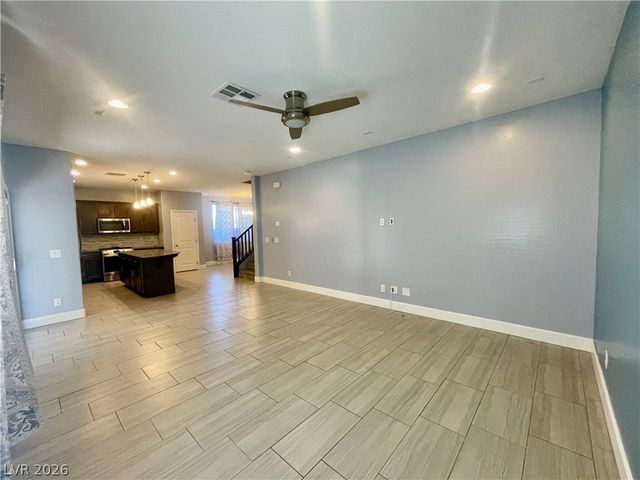 8971 Whitten Park Avenue, Las Vegas, NV 89148