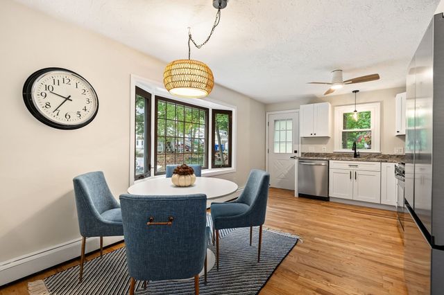 597 Liberty St, Rockland, MA 02370