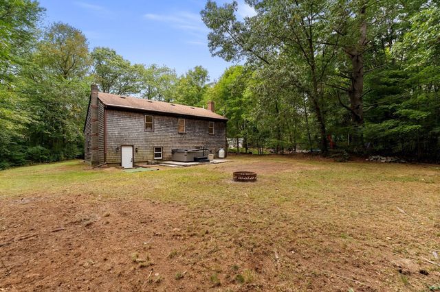 597 Liberty St, Rockland, MA 02370