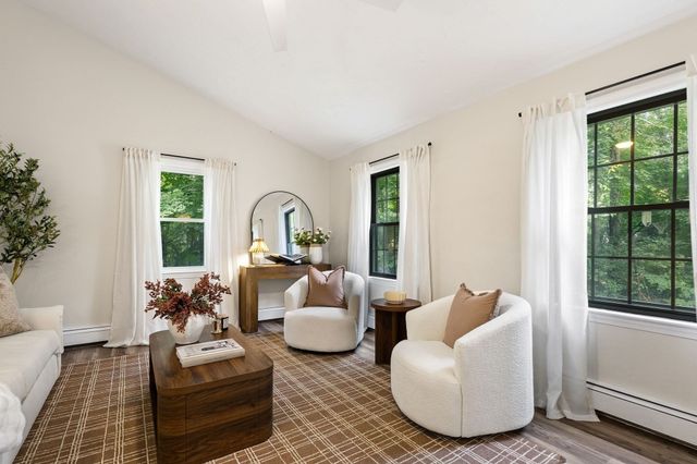 597 Liberty St, Rockland, MA 02370