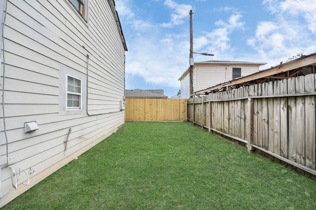 2902 Truxillo Street 2904, Houston, TX 77004