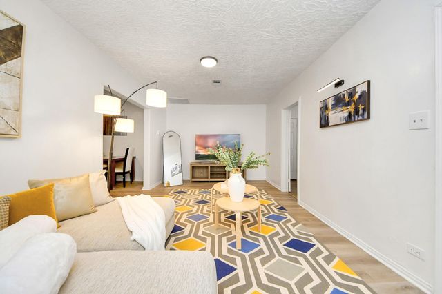 2902 Truxillo Street 2904, Houston, TX 77004