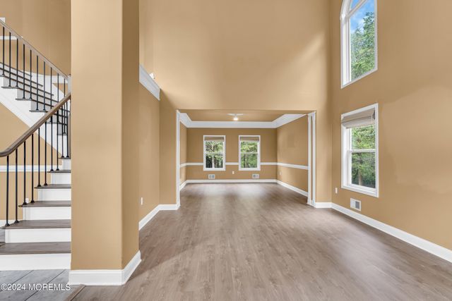 1562 Priscilla Court, Toms River, NJ 08753