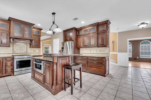 1562 Priscilla Court, Toms River, NJ 08753