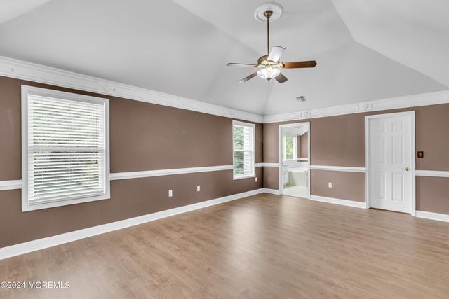 1562 Priscilla Court, Toms River, NJ 08753