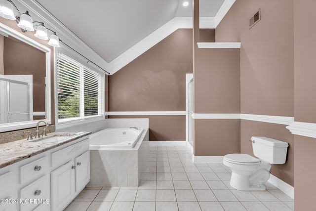 1562 Priscilla Court, Toms River, NJ 08753