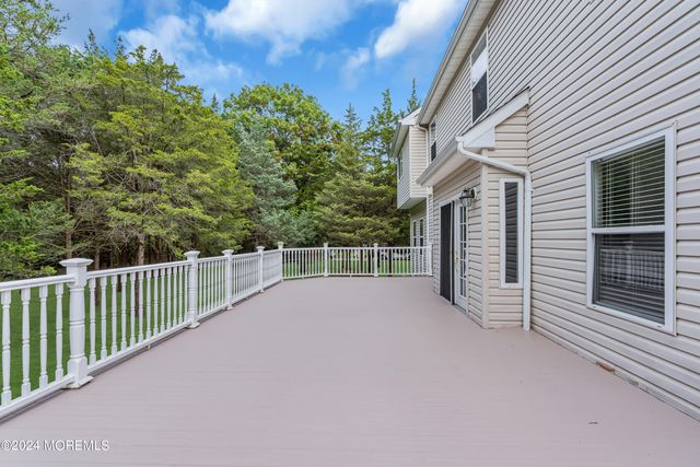 1562 Priscilla Court, Toms River, NJ 08753