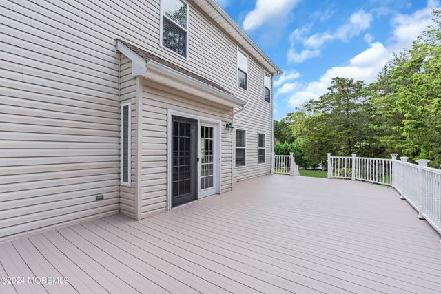 1562 Priscilla Court, Toms River, NJ 08753