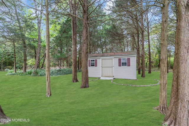 1562 Priscilla Court, Toms River, NJ 08753
