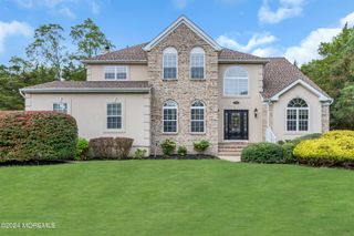 1562 Priscilla Court, Toms River, NJ 08753