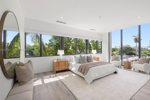 1525 Bay Road, Miami Beach, FL 33139