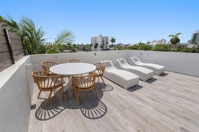 1525 Bay Road, Miami Beach, FL 33139