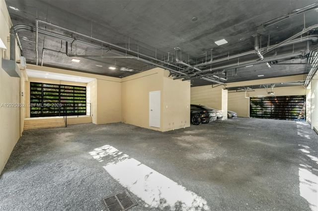 1525 Bay Road, Miami Beach, FL 33139