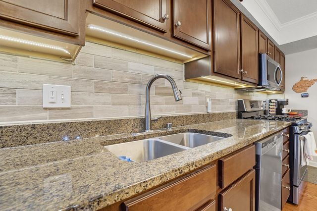 1636 Chestnut Farms Loop, 12, Grove City, OH 43123