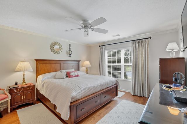 1636 Chestnut Farms Loop, 12, Grove City, OH 43123