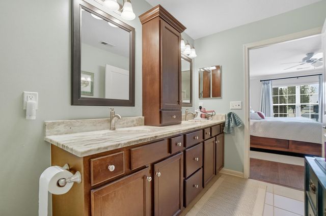 1636 Chestnut Farms Loop, 12, Grove City, OH 43123