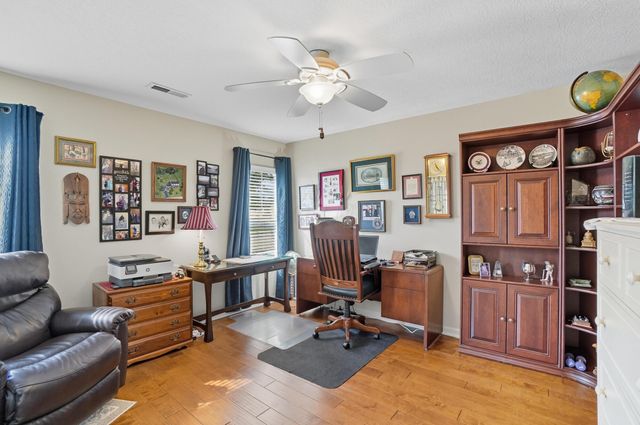 1636 Chestnut Farms Loop, 12, Grove City, OH 43123