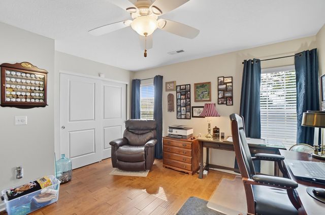 1636 Chestnut Farms Loop, 12, Grove City, OH 43123