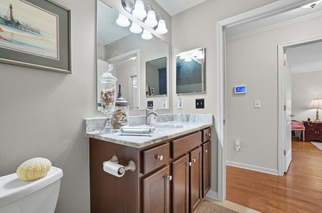 1636 Chestnut Farms Loop, 12, Grove City, OH 43123