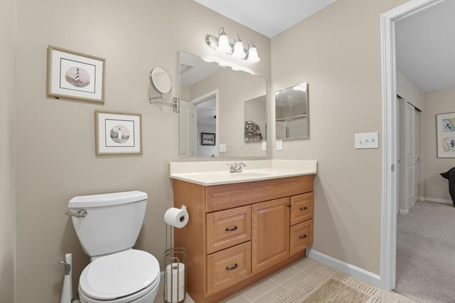 1636 Chestnut Farms Loop, 12, Grove City, OH 43123