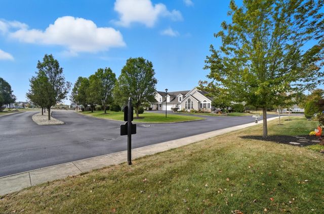 1636 Chestnut Farms Loop, 12, Grove City, OH 43123